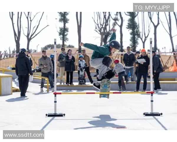 南京滑板队技术革新引发热议助力滑板运动新发展