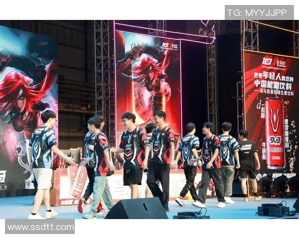 对话王伟：回顾英雄联盟职业生涯的荣耀与挑战