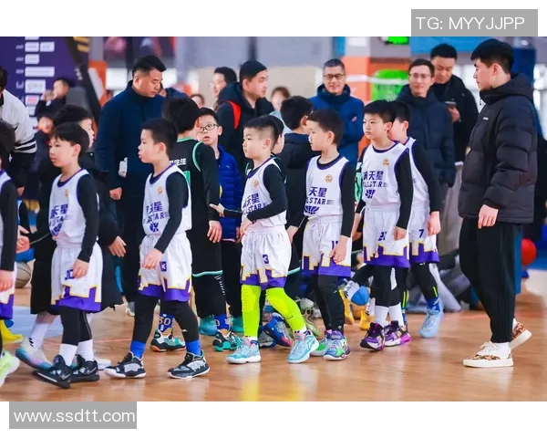 武汉篮球队与杭州篮球队的耐力较量赛后分析与总结