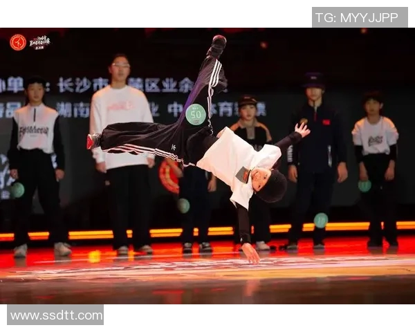 街舞战术解析武汉街舞队如何运用包夹体系提升团队协作与竞技水平 街舞战术解析武汉街舞队如何运用包夹体系提升团队协作与竞技水平