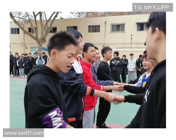 西安篮球队的转型之路:从传统到现代的深度解析与发展探讨 西安篮球队的转型之路:从传统到现代的深度解析与发展探讨