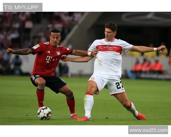 奥呃与波鸿精彩对决比分揭晓赛季走势引发热议 奥呃与波鸿精彩对决比分揭晓赛季走势引发热议