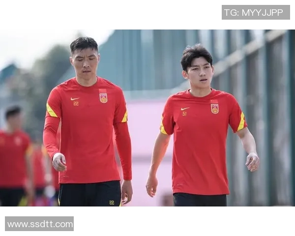 布雷斯特与里尔激战正酣比分揭晓引发球迷热议 布雷斯特与里尔激战正酣比分揭晓引发球迷热议