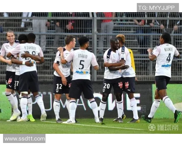 尼姆主场迎战波尔多争夺法甲积分榜关键战役 尼姆主场迎战波尔多争夺法甲积分榜关键战役