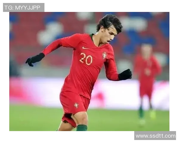 恩波利与弗洛西的激烈对决谁能在赛场上笑到最后