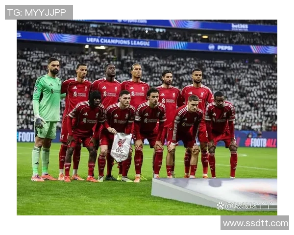 欧冠激战AC米兰迎战拜仁争夺荣耀之巅的巅峰对决 欧冠激战AC米兰迎战拜仁争夺荣耀之巅的巅峰对决