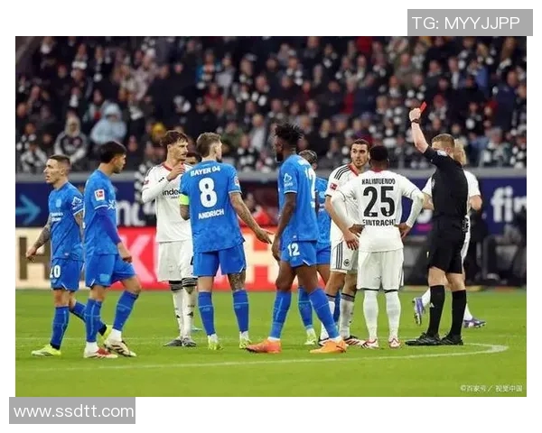 海伦芬主场迎战多德勒支期待精彩对决与激烈竞争 海伦芬主场迎战多德勒支期待精彩对决与激烈竞争