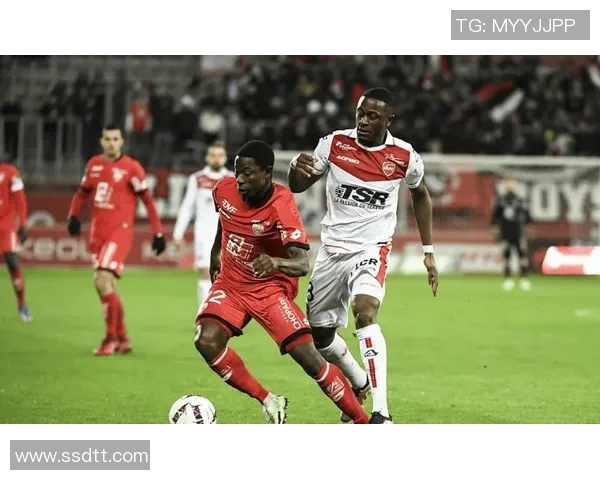 甘冈主场迎战马赛期待精彩对决与激烈竞争 甘冈主场迎战马赛期待精彩对决与激烈竞争