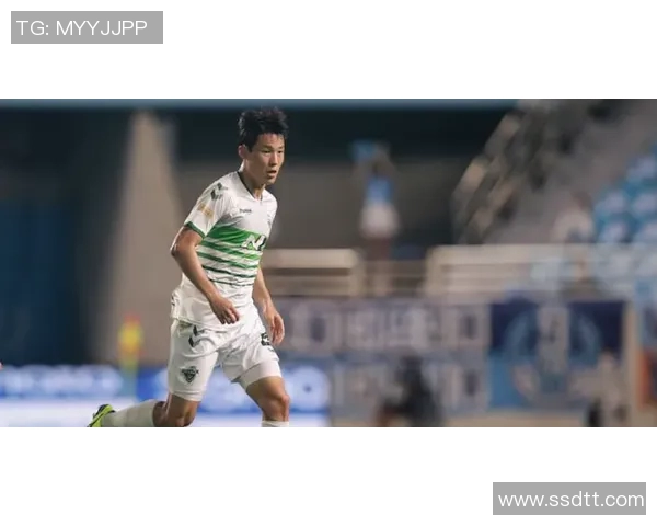 贾诚:在现代社会中如何平衡个人理想与现实压力的探索之旅 贾诚:在现代社会中如何平衡个人理想与现实压力的探索之旅