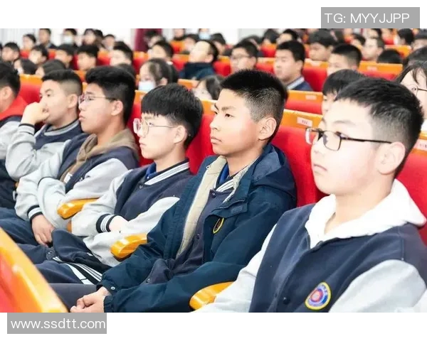 赵继伟的篮球之路：从青涩少年到国家队核心的成长历程与奋斗精神