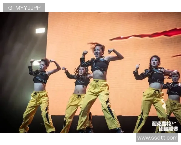 重庆街舞队的蜕变之路:极限运动联赛中的青春与梦想 重庆街舞队的蜕变之路:极限运动联赛中的青春与梦想