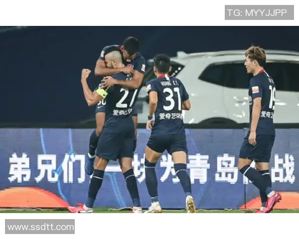 重庆羽毛球队在选拔赛中以63分稳居积分榜首位展现强劲实力 重庆羽毛球队在选拔赛中以63分稳居积分榜首位展现强劲实力