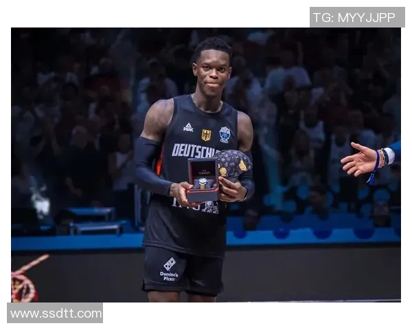 丹尼斯施罗德在NBA赛场的精彩表现与未来发展潜力分析