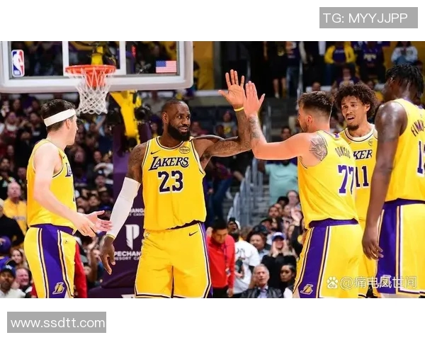 今天快船对湖人精彩直播全程回顾与赛前分析不容错过