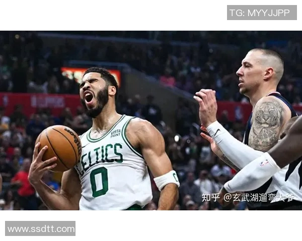 快船与凯尔特人精彩对决回放分析及赛后精彩瞬间回顾 快船与凯尔特人精彩对决回放分析及赛后精彩瞬间回顾